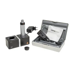 HEINE BETA 200 LED Retinoscope with table charger