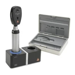 HEINE BETA 200S LED Ophthalmoscope with table charger