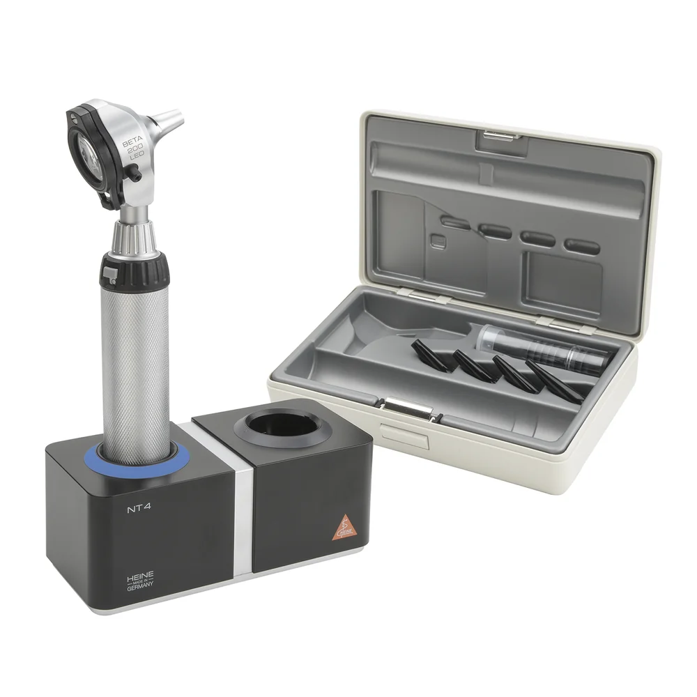 HEINE BETA 200 LED otoscope Set with table charger in case
